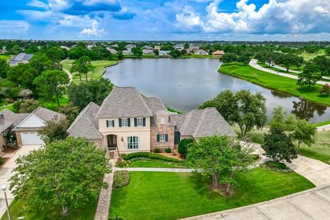 4 Oak Tree Dr, Slidell, LA 70458 photo 1