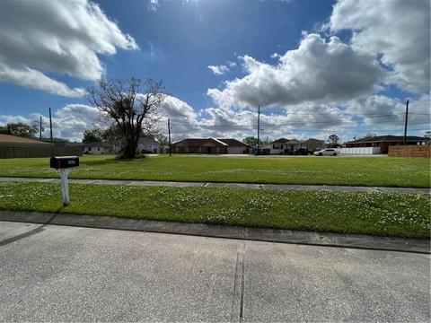 2201 Kenneth Dr, Violet, LA 70092 photo 1