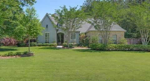 453 Camden Park Dr, Covington, LA 70435 photo 1