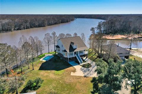 32899 Cypress Dr, Springfield, LA 70462 photo 1