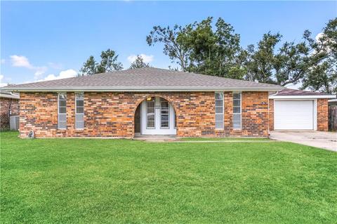 310 Maryland Dr, Luling, LA 70070 photo 1