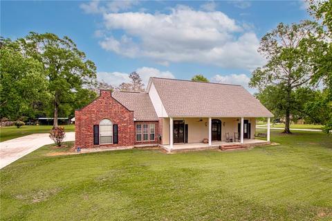 28490 Red Oak Dr, Walker, LA 70785 photo 1