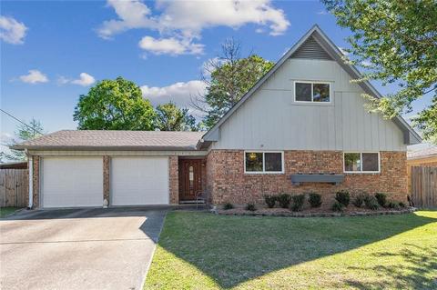 118 Chantilly Ln, Slidell, LA 70458 photo 1