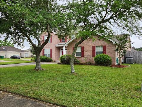 976 Maple Creek Dr, Slidell, LA 70461 photo 1