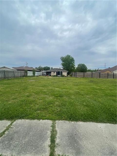 2908 Ashley Dr, Violet, LA 70092 photo 1