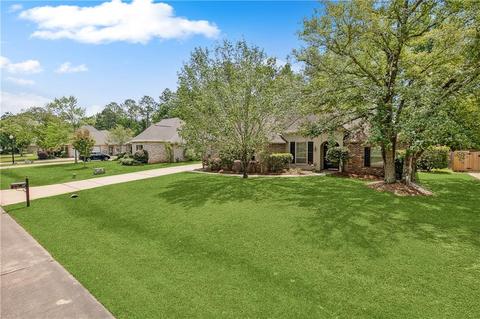481 Laurelleaf Ln, Covington, LA 70433 photo 1