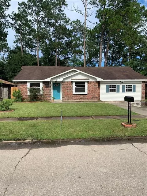 220 E Queens Dr, Slidell, LA 70458 photo 1