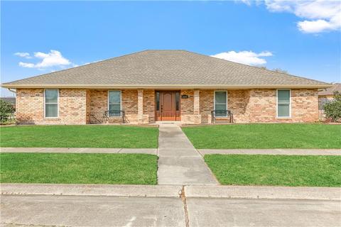 3201 E Lafourche Ct, Kenner, LA 70065 photo 1