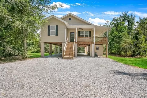 262 Jackson Ave, Mandeville, LA 70448 photo 1