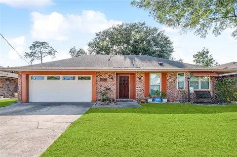 215 Normandy Dr, Slidell, LA 70458 photo 1
