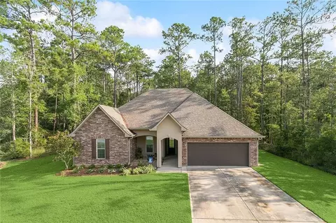 809 Branch Crossing Dr, Covington, LA 70435 photo 1