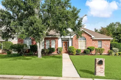 14 Oak Tree Dr, Slidell, LA 70458 photo 1