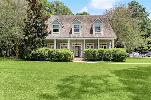 105 Fox Run Dr, Mandeville, LA 70471 photo 1
