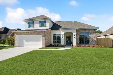 316 Mark Dr, Covington, LA 70433 photo 1