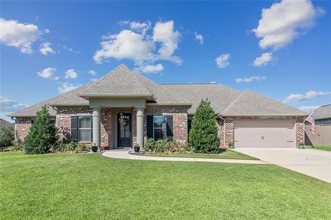 240 Triangle Park, Covington, LA 70433 photo 1