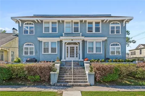 7930 Plum St, New Orleans, LA 70118