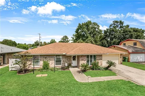 114 Dewald Ln, Slidell, LA 70458 photo 1