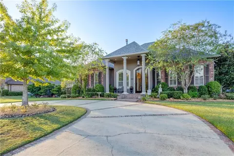 826 River Oaks Dr, Covington, LA 70433 photo 1
