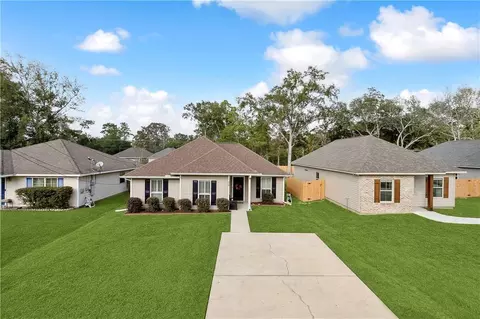 2318 Jay St, Slidell, LA 70460 photo 1