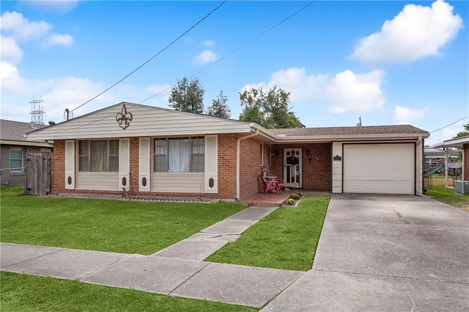 2708 Lafayette St, Gretna, LA 70053 Movoto