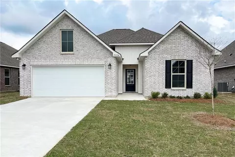 75534 Joyce Dr, Covington, LA 70435 photo 1
