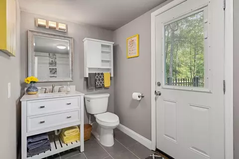 Bath - 73246 Military Rd, Covington, LA 70435 photo 3 of 7