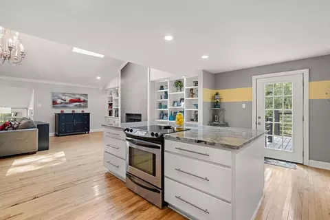 Kitchen - 73246 Military Rd, Covington, LA 70435 photo 4 of 4