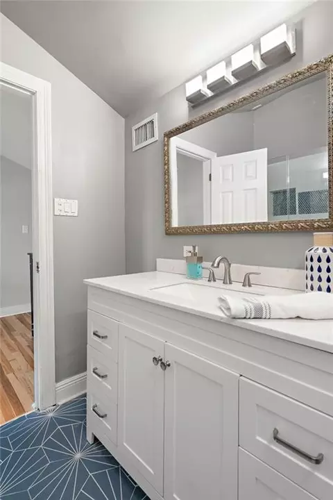 Bath - 73246 Military Rd, Covington, LA 70435 photo 5 of 7