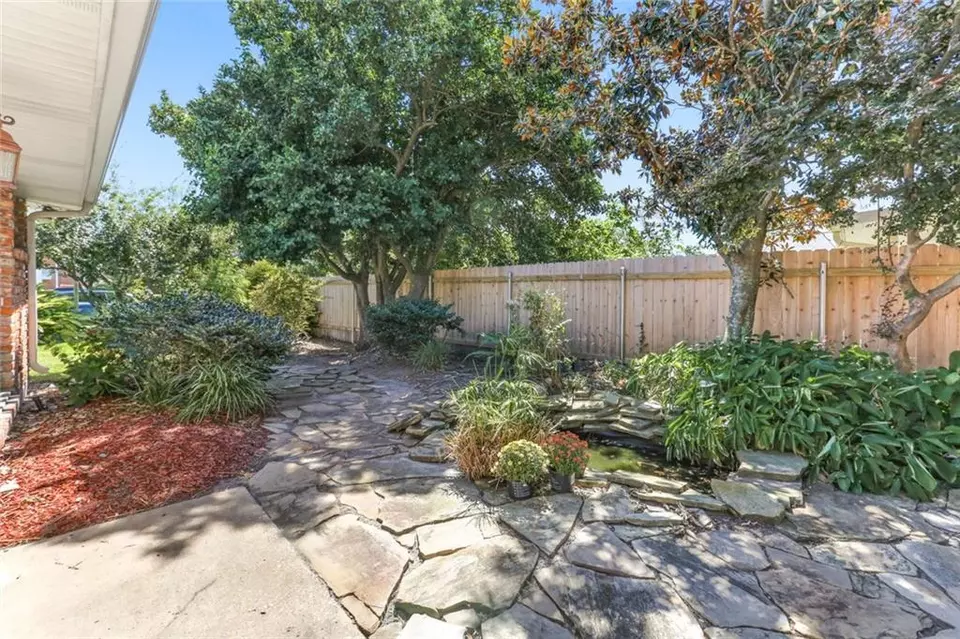 5109 Cleveland Pl, Metairie, LA 70003 35 Photos Movoto