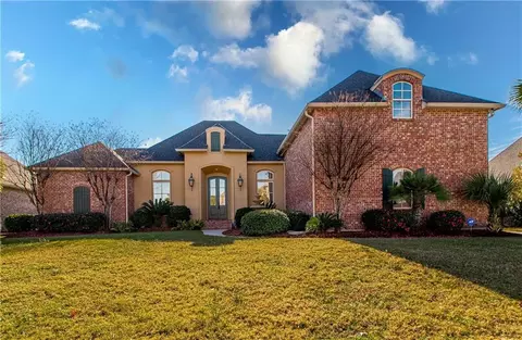 190 Islander Dr, Slidell, LA 70458 photo 1