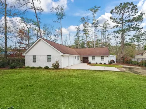 63 Hyacinth Dr, Covington, LA 70433 photo 1