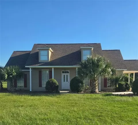 40695 Canary Ln, Franklinton, LA 70438