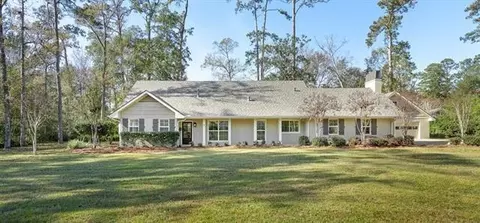 4 Honeysuckle Ln, Covington, LA 70433 photo 1