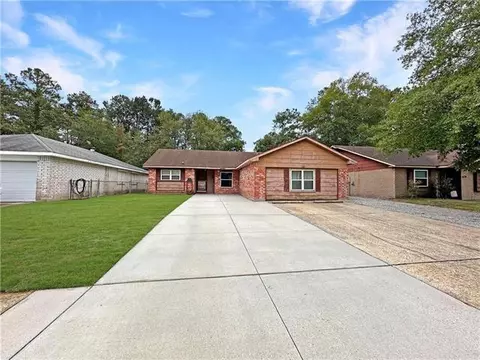 223 S Queens Dr, Slidell, LA 70458 photo 1