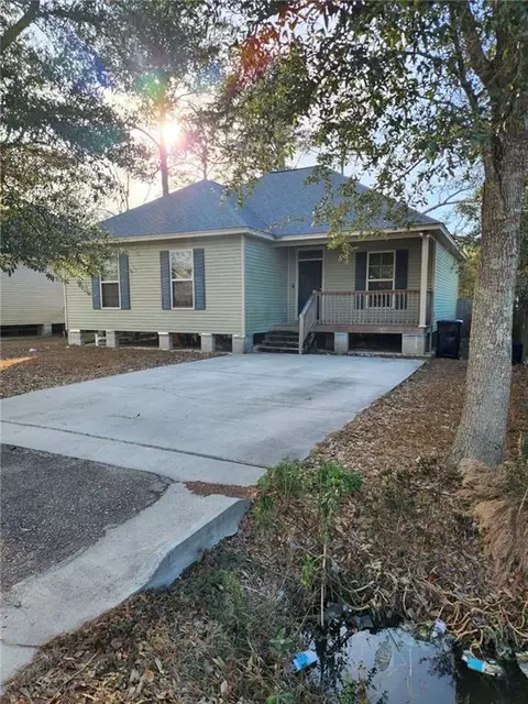 70443 8th St, Covington, LA 70433 photo 1