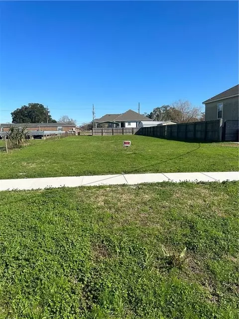 6125 Campus Blvd, New Orleans, LA 70126