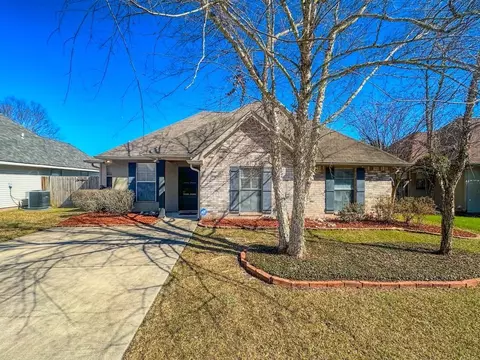 70052 2nd St, Covington, LA 70433 photo 1