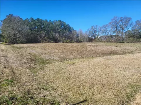41605 Veterans Ave, Hammond, LA 70401