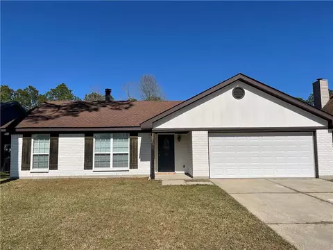 1833 Kings Row, Slidell, LA 70461 photo 1