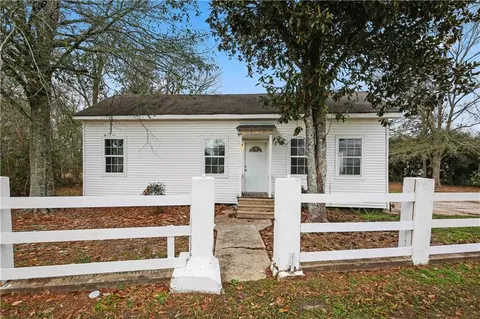 705 Pine St, Independence, LA 70443 photo 1