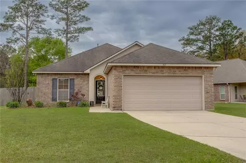 405 Oak Branch Dr, Covington, LA 70435 photo 1