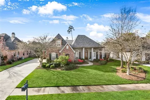 151 Mark Smith Dr, Mandeville, LA 70471 photo 1