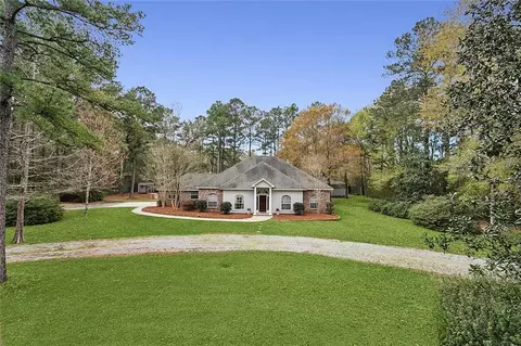 19 Suwanee Dr, Covington, LA 70435 photo 1
