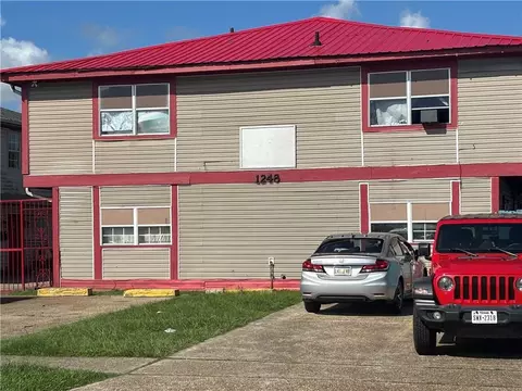 1248 Aberdeen Dr, Harvey, LA 70058