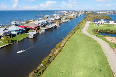 1404 Clipper Island Rd, Slidell, LA 70458