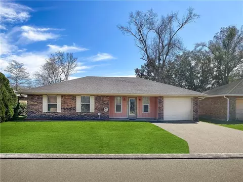 312 Eureka Dr, Gray, LA 70359 photo 1