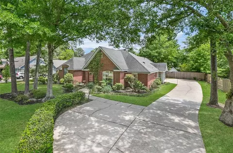219 Nottoway Dr, Mandeville, LA 70471 photo 1