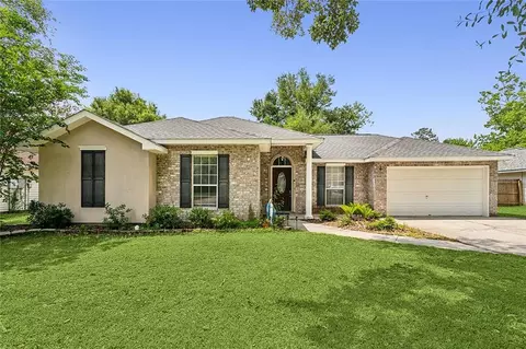 8 Wickfield Dr, Covington, LA 70433 photo 1