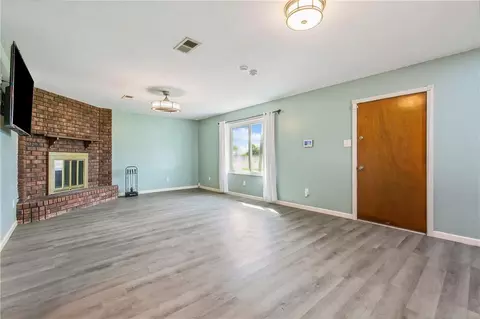 303 Saint Charles Blvd, Luling, LA 70070 photo 1