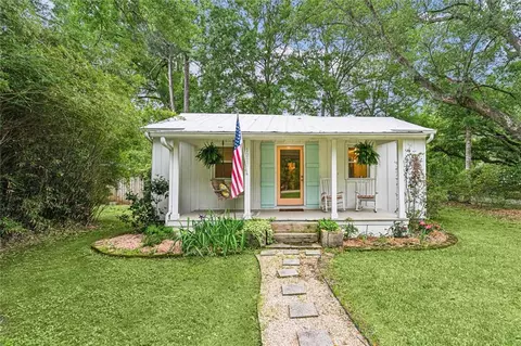 1227 W 19th Ave, Covington, LA 70433 photo 1